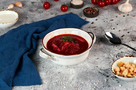 Борщ красный