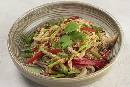 Корейский салат с фунчозой