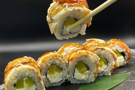 Унаги Такуан