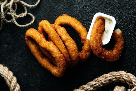 Кольца кальмара в кляре