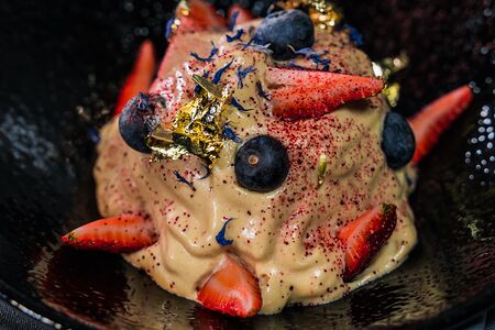 Манник с муссом пломбир