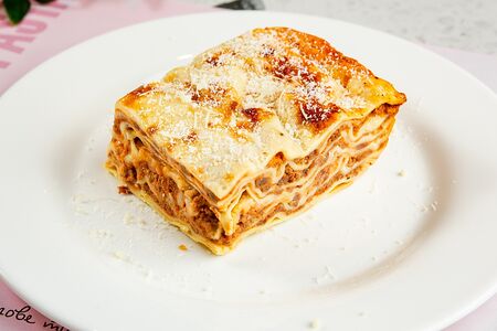 Лазанья Болоньезе