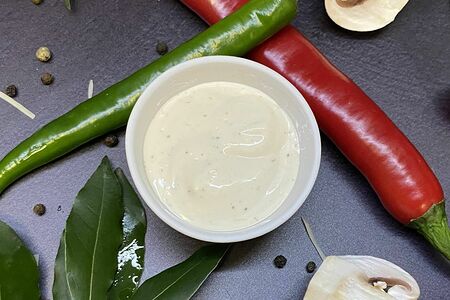 Соус Белый чесночный