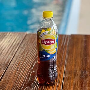 Холодный черный чай Lipton