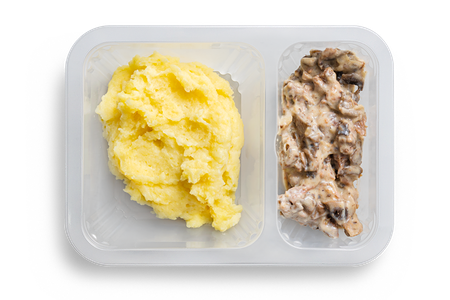 Бефстроганов с картофельным пюре