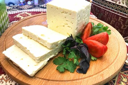 Армянский сыр