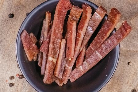 Чипсы из свинины