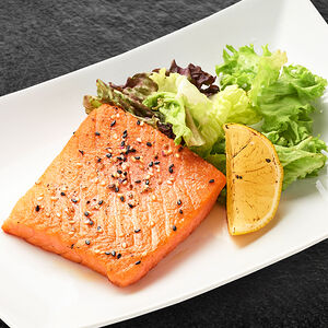 Стейк из лосося