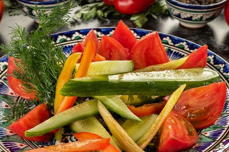 Салат овощной