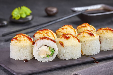 Ролл Нежный с курицей запеченный