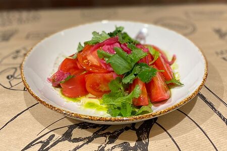 Салат из томатов