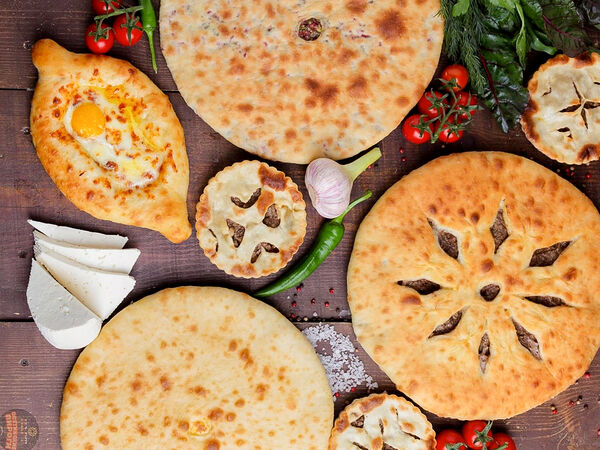 Осетинские пироги Нарт на Жданова