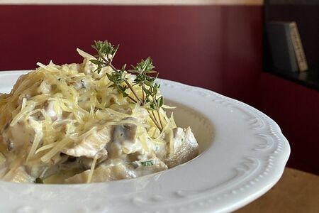 Паста с индейкой и грибами