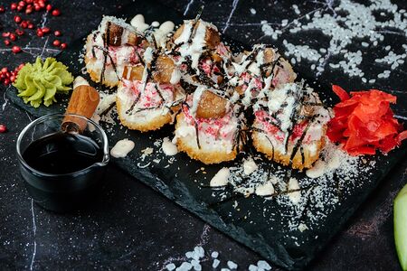 Фьюжн ролл с курицей