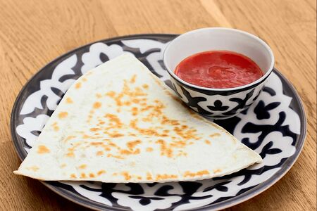 Кутаб с сыром и зеленью