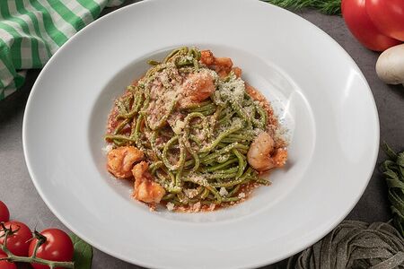 Спагетти верде с креветками
