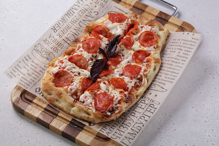 Пицца Пепперони классическая