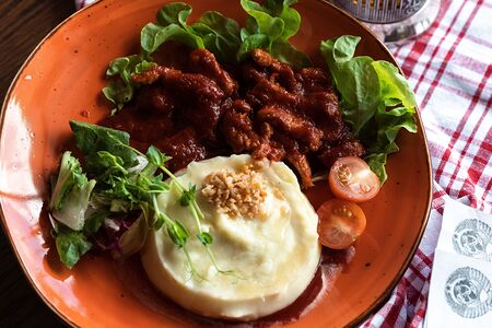 Свиная поджарка