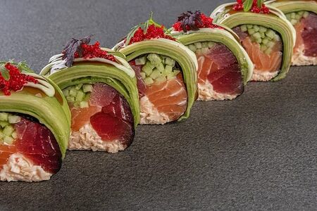 Сашими с лососем и тунцом