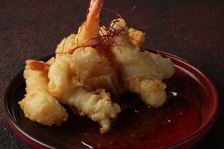 Морепродукты в темпуре