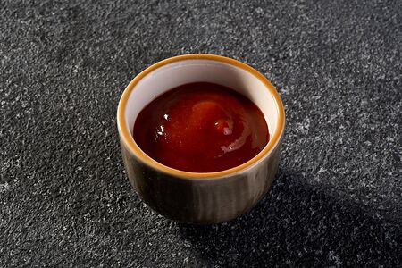 Острый соус Шрирача