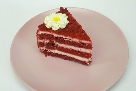 Пирожное Красный бархат