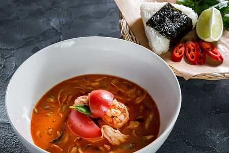 Том ям с курицей