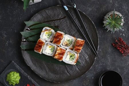 Ролл Дракон Токио