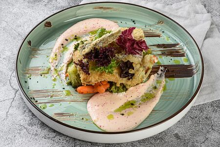 Треска с овощами