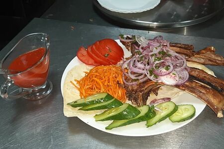 Баранина на кости
