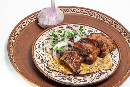 Шашлык из свиных ребер