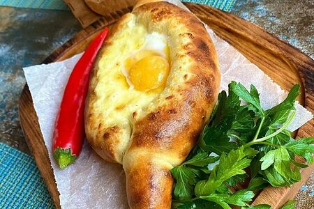 Хачапури по-аджарски