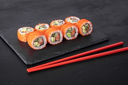 Калифорния с лососем