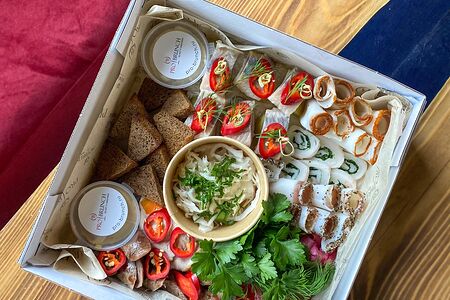 Сет К застолью, М