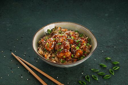 Рис со свининой гобаджоу