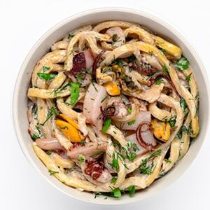 Wok-лапша с морским коктейлем №9