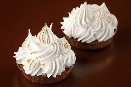 Корзиночка лимонная с итальянской меренгой