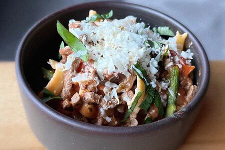 Паста с говядиной и стручковой фасолью