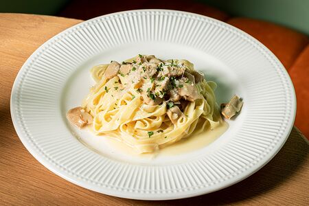 Феттуччине с белыми грибами