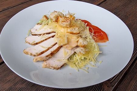 Цезарь с курицей