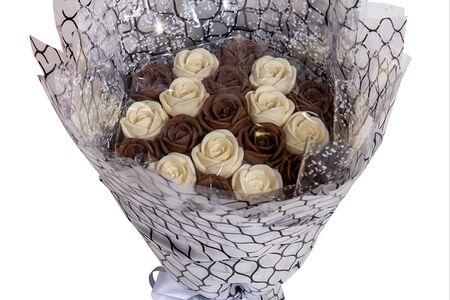 Шоколадные розы букет №7 (шоколад белый)