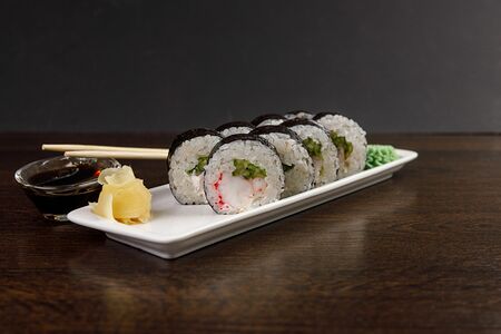 Ролл Восходящее солнце