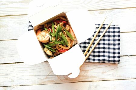 Вок Удон с морепродуктами