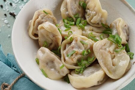 Пельмени со свининой и говядиной