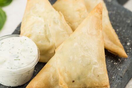 Мини-пирожочки с сыром