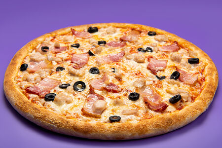 Пицца Мясная с беконом