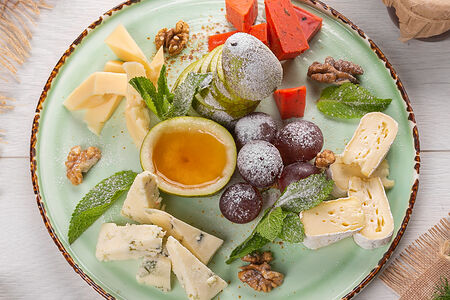 Сырная тарелка