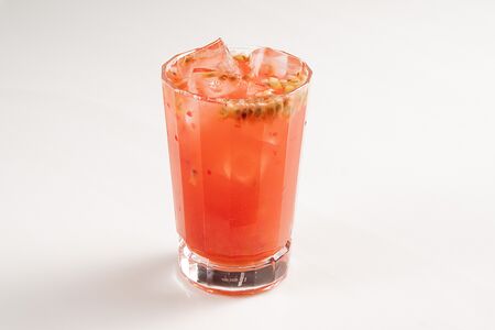 Лимонад Малина и маракуйя