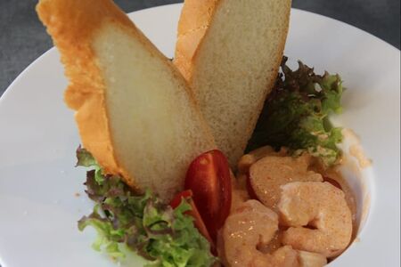 Салат с морепродуктами