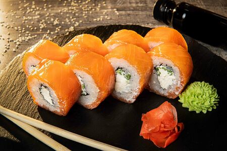 Филадельфия люкс с огурцом